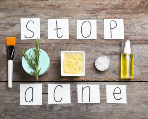 Kosmetika „Stop akné“: co hledat v jejím složení?